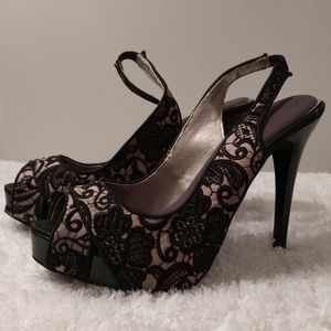 Guess Cream & Black Lace Pumps